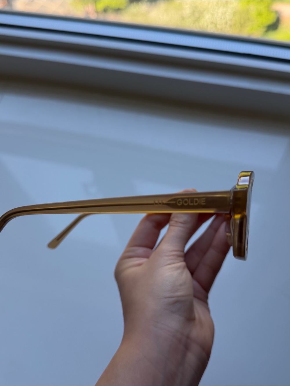 Lu Goldie Sofia sunglasses in golden brown - Picture 2 of 4